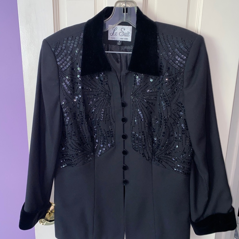 VINTAGE blazer with matching skirt!!!!